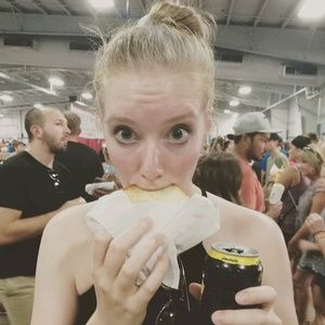 Meet your Posher, Anna